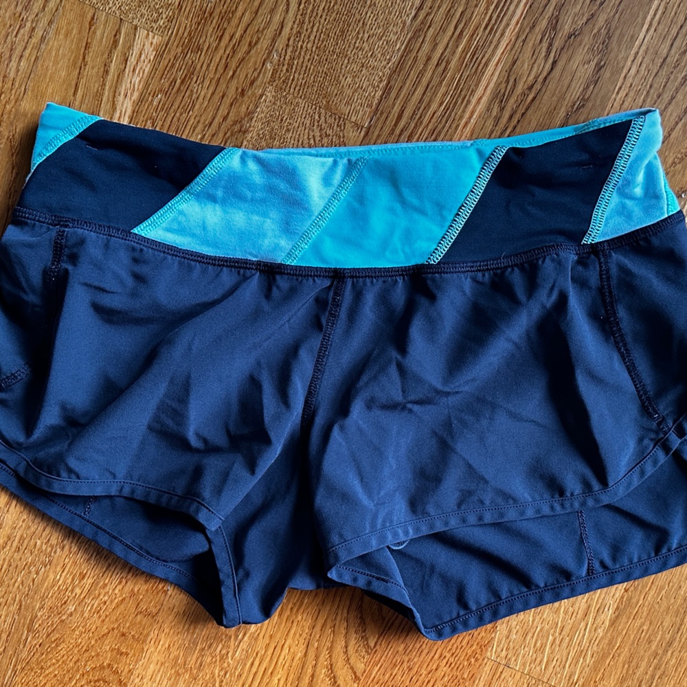 Lululemon athletic shorts size 4